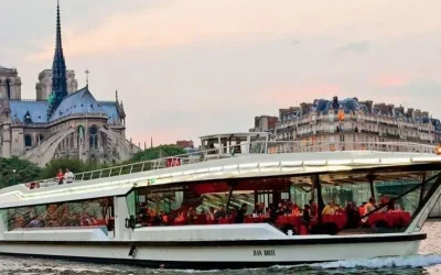 Croisière Sur La Seine En Bateau-mouche En Famille Pour 1 Adulte Et 2 Enfants – Smartbox – Coffret Croisière Sur La Seine En Bateau-mouche En Famille Pour 1 Adulte Et 2 Enfants - Smartbox - Coffret