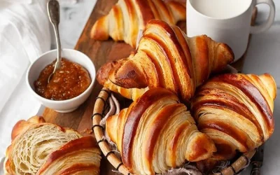 Croissant_ la Ricetta originale passo passo per fare i Croissant francesi Croissant_ la Ricetta originale passo passo per fare i Croissant francesi
